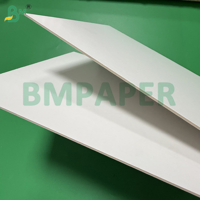 All-White Display-Papier für Werbetafeln 2 mm 1220 x 2440 mm