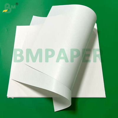30 g/m² 35 g/m² einseitig glattes MG-Papier für Brotverpackungsbeutel 970 mm 1270 mm