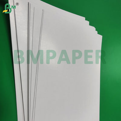 310g 320g Glanzschwarzes Kern-Pokerpapier für Spielkarten, Anti-Spick-Schutz, 8,5'' x 11''