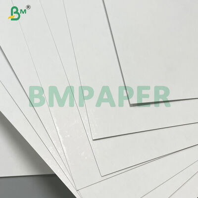 Hohe Steifigkeit 310 g/m² schwarzer Kern TCG Sammelkartenpapier
